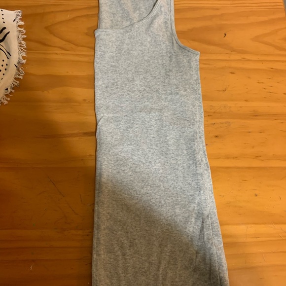 Top - Picture 4 of 8